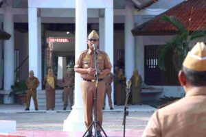 Bupati Ardito Minta ASN Lampung Tengah Tingkatkan Disiplin img 20251006 wa0030