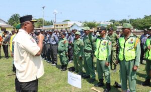 Wakil Bupati Hadiri Gelar Peningkatan Dan Pembinaan LINMAS Di Lapangan Merdeka Padang Ratu img 20251009 wa0067