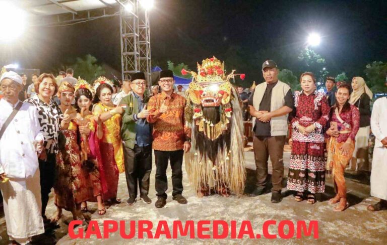 Bupati Dan Wakil Bupati Hadiri Gelaran Kopiah Mas Bro di Tugu Canang Bupati Dan Wakil Bupati Hadiri Gelaran Kopiah Mas Bro di Tugu Canang
